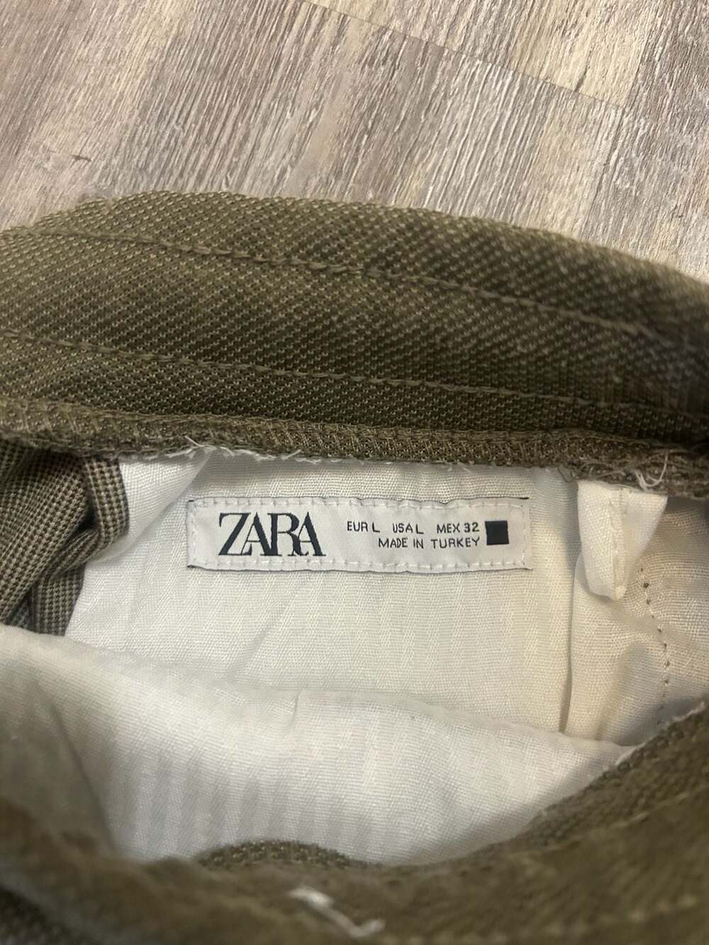 ZARA Men's Olive Green Drawstring Cuffed Shorts Size L - Picture 6 of 6